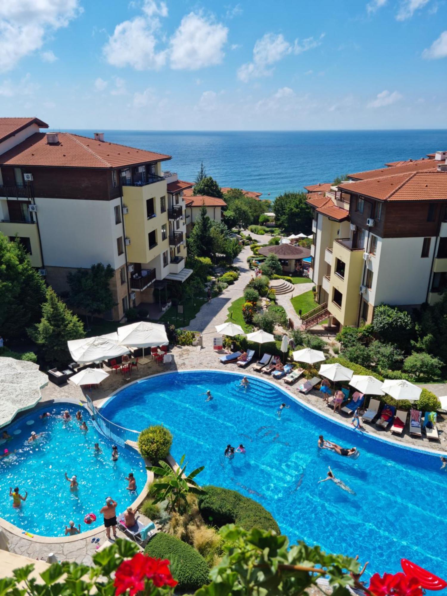 Апартамент Ния, Райска Градина / Garden Of Eden Sweti Wlas Exterior foto